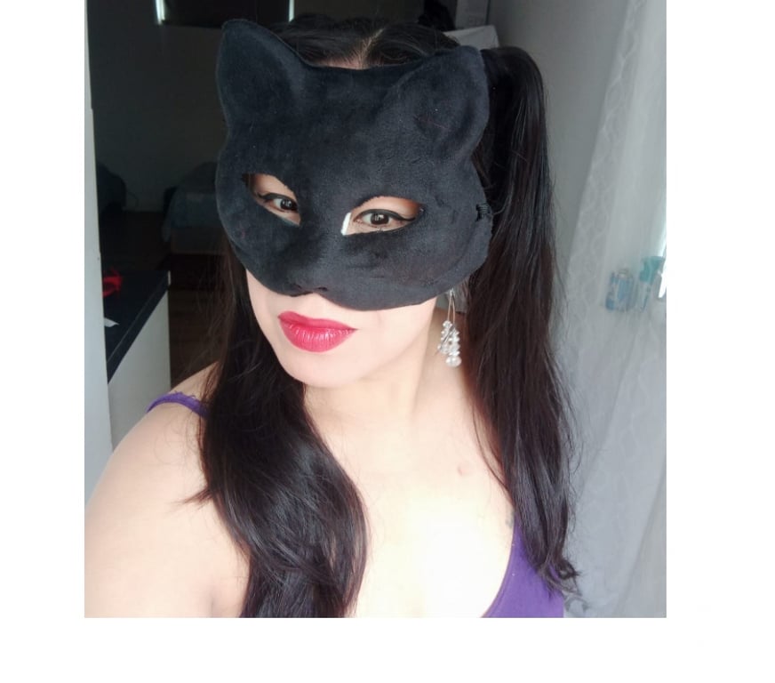 Escorts Essex Tendring - Photos for VERY HOT LATIN ASIAN GIRL IN COLCHESTER SMS