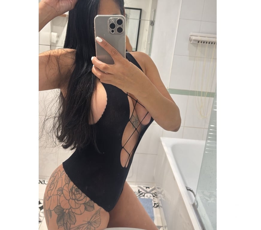 Escorts West London Hillingdon - Photos for 💝 NAUGHT JULIANA UXBRIDGE 💝