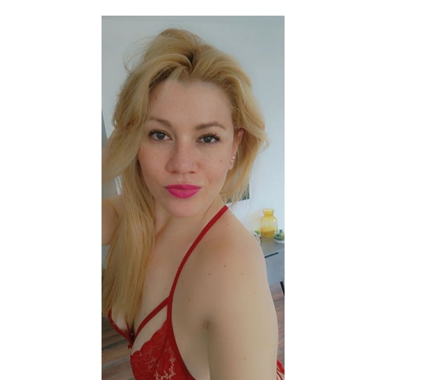 Escorts Dundee Dundee City Centre - Dundee - Photos for NAUGHTY CHLOE GFE LATINA๐โค๏ธโ๐ฅ๐๐ป