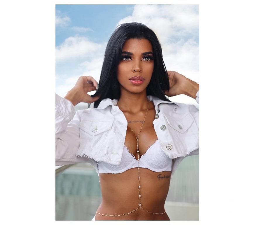 Escorts Edinburgh Edinburgh - Edinburgh - Photos for π§π· β¨ LAURA HIGH CLASS π§π·β¨