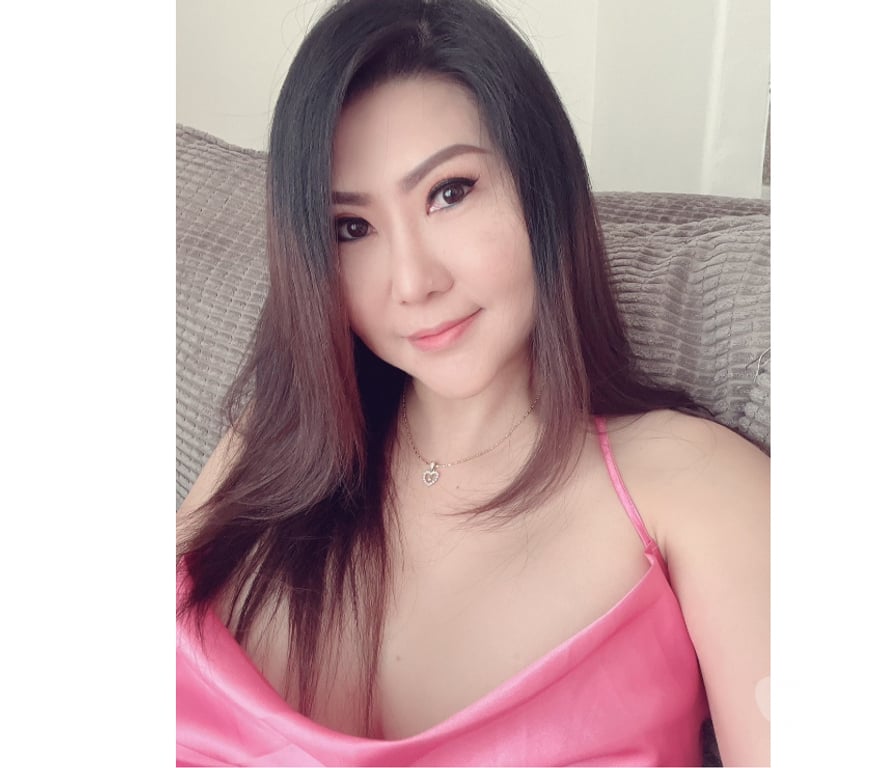 Escorts Wiltshire Swindon - Photos for Thai hunny - pretty thai girl in Swindon - huge breasts