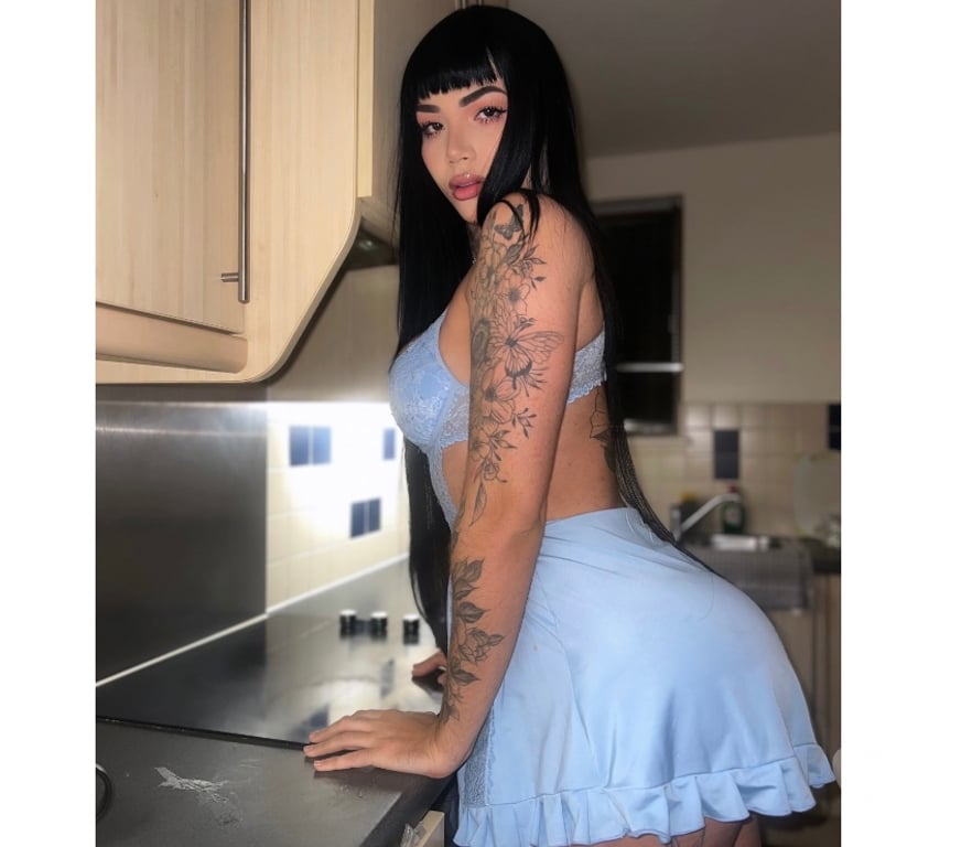 Trans Escorts South East London Borough Station - South East London - Photos for 23cm active and passive trans with discreet location