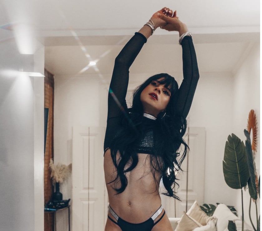 Escorts Bedfordshire Luton - Photos for Secret Nicole ♥️ Slim Trans & Very Naughty 😈