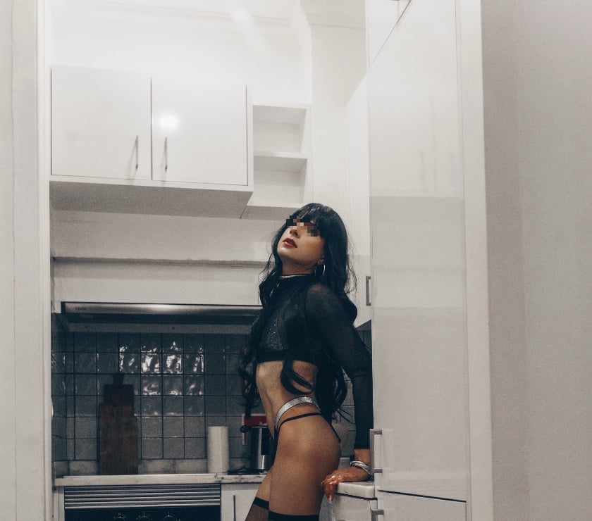 Escorts Bedfordshire Luton - Photos for Secret Nicole ♥️ Slim Trans & Very Naughty 😈