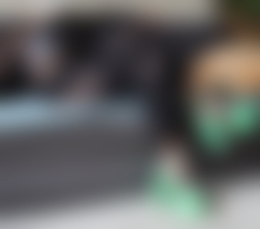 adult personals Gloucestershire South Gloucestershire - Photos for Looking for a like-minded CD to take photos together Bristol
