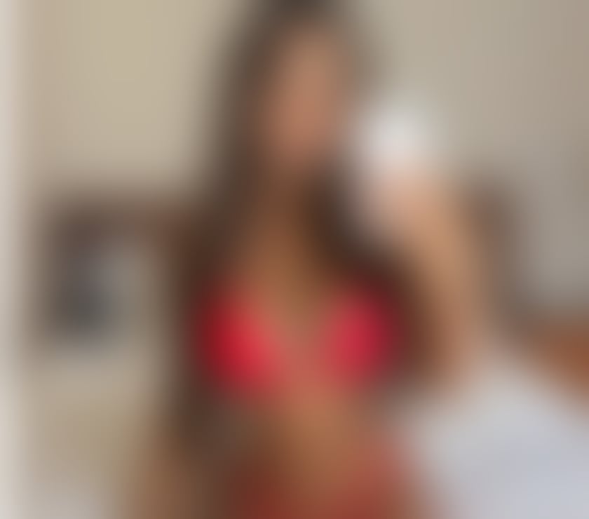 Escorts West Midlands Birmingham - Photos for Now in town party girl in out 🥰 Miruna