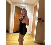 LARISSA BIG BUM PARTY