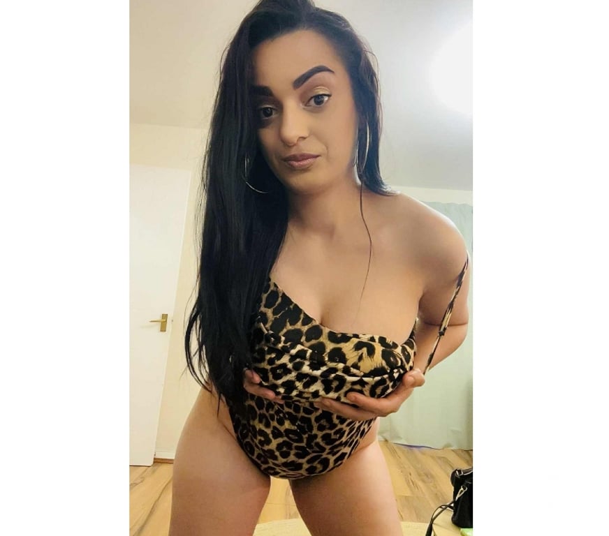 Escorts Brent Kenton - Harrow - Photos for SEXY HOT MAYA !π 07301729083 π