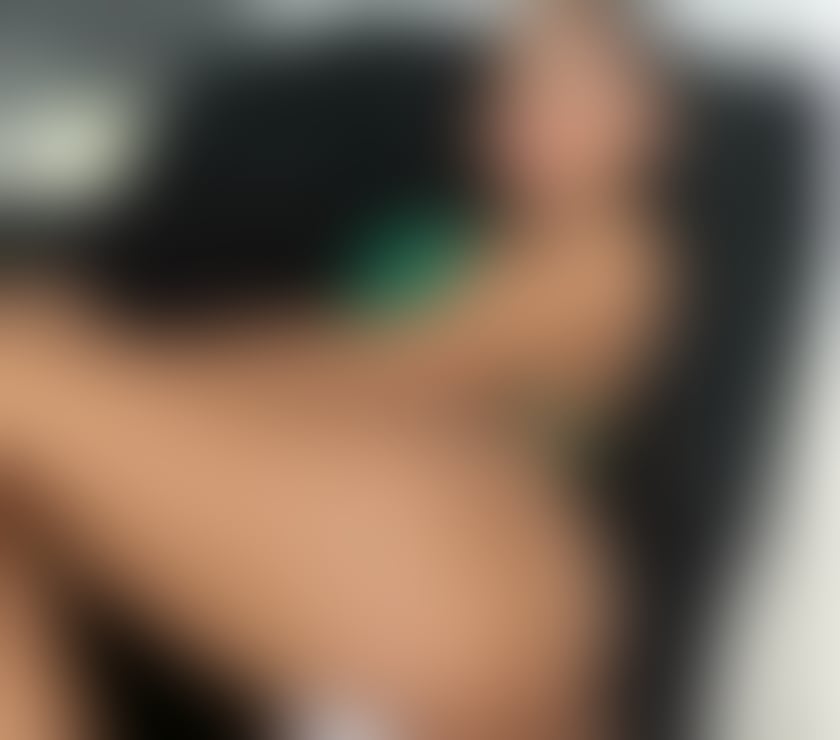 Escorts & Erotic Massage Glasgow City Centre Glasgow - Photos for ERIKA NEW PARTY GIRL JUST ARRIVED IN GLASGOW