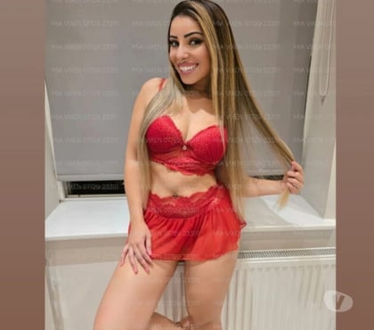 Escorts Swindon Town Centre Swindon - Photos for Mia Vixen 🍑 Big Ass 🔥 Fiery Blonde