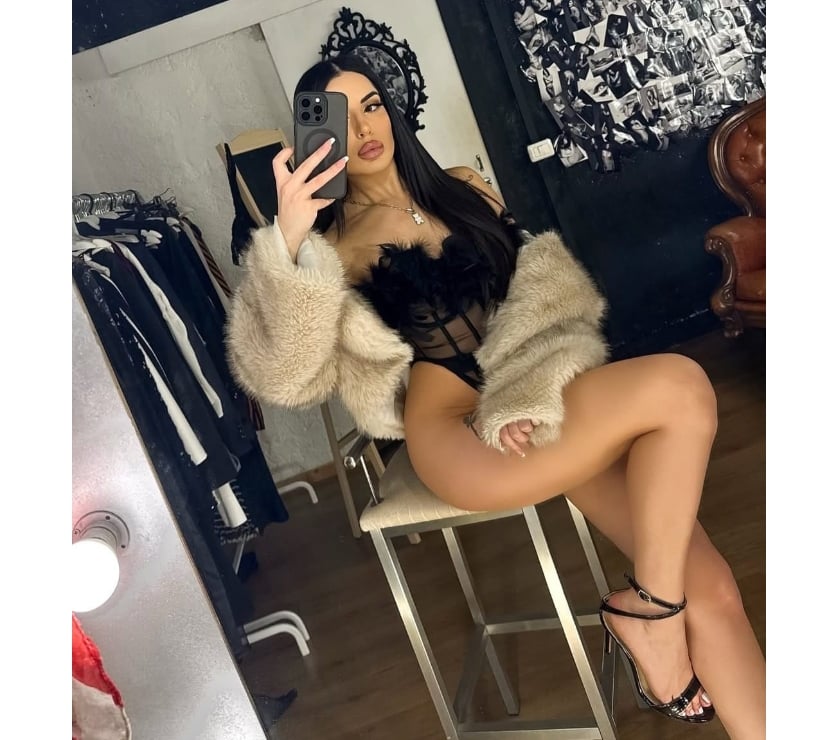 Escorts West Yorkshire Kirklees - Photos for 🤗💦NEW💦 🔞🥰MIKY PARTY IN HUDDERSFIELD 🥰
