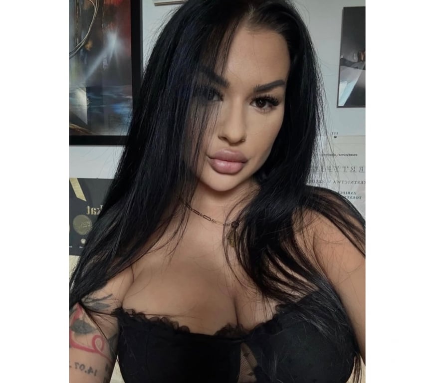 Escorts Hampshire Rushmoor - Photos for Karina💯🍌🍑no rush ❤️genuine❗️🎀🍑
