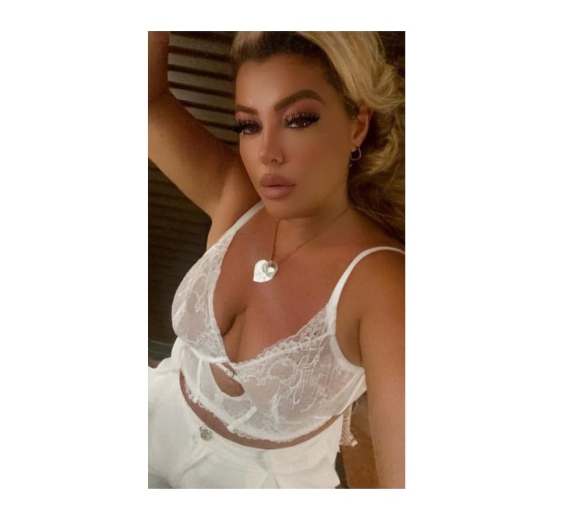 Escorts Warrington Lymm - Warrington - Photos for Blonde doll Paris
