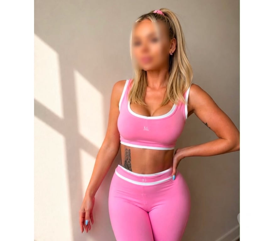 Escorts Buckinghamshire Milton Keynes - Photos for Natalia Hot Girl 🇵🇱 Sexy and Horny . 1st time in MK