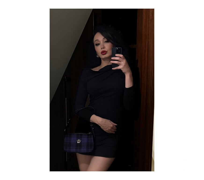 Trans Escorts Greater Manchester Manchester - Photos for 🟪🟩🔥ALLURING&Skilled MILF TS🟪🌹 ..OLD TRAFFORD