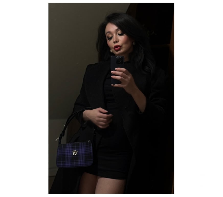 Trans Escorts Greater Manchester Manchester - Photos for 🟪🟩🔥ALLURING&Skilled MILF TS🟪🌹 ..OLD TRAFFORD