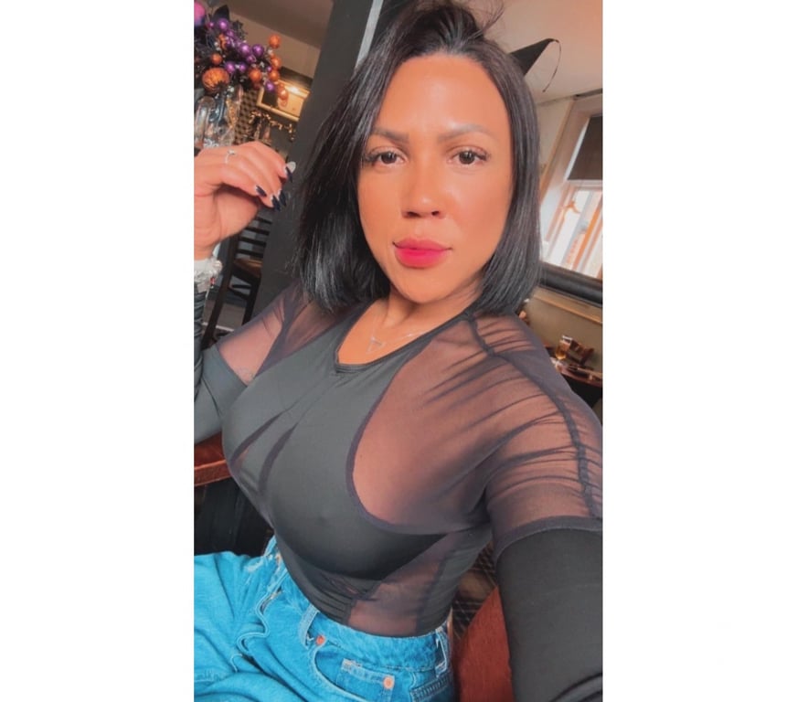 Escorts West Northamptonshire Northampton - West Northamptonshire - Photos for DANI β€οΈ NEW π₯ PARTY GIRL ππ§π·