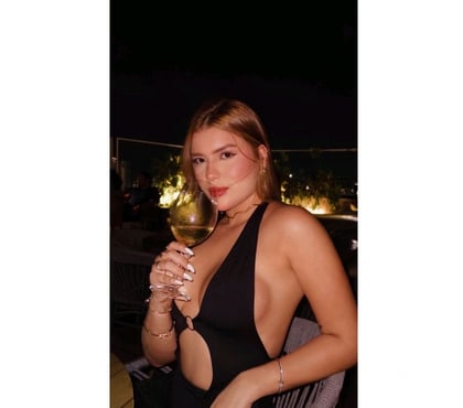 OWO Escorts & Erotic Massage Wolverhampton City Centre Wolverhampton - Photos for MIKAELA 🇧🇷 ✨🍾SEXY PARTY GIRL🔥🥂