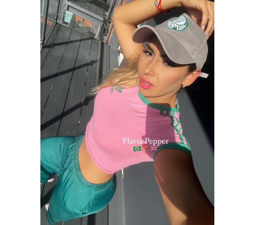 Escorts Dundee Dundee City Centre - Dundee - Photos for Elite Brazilian GFE Domme Flávia Bastos