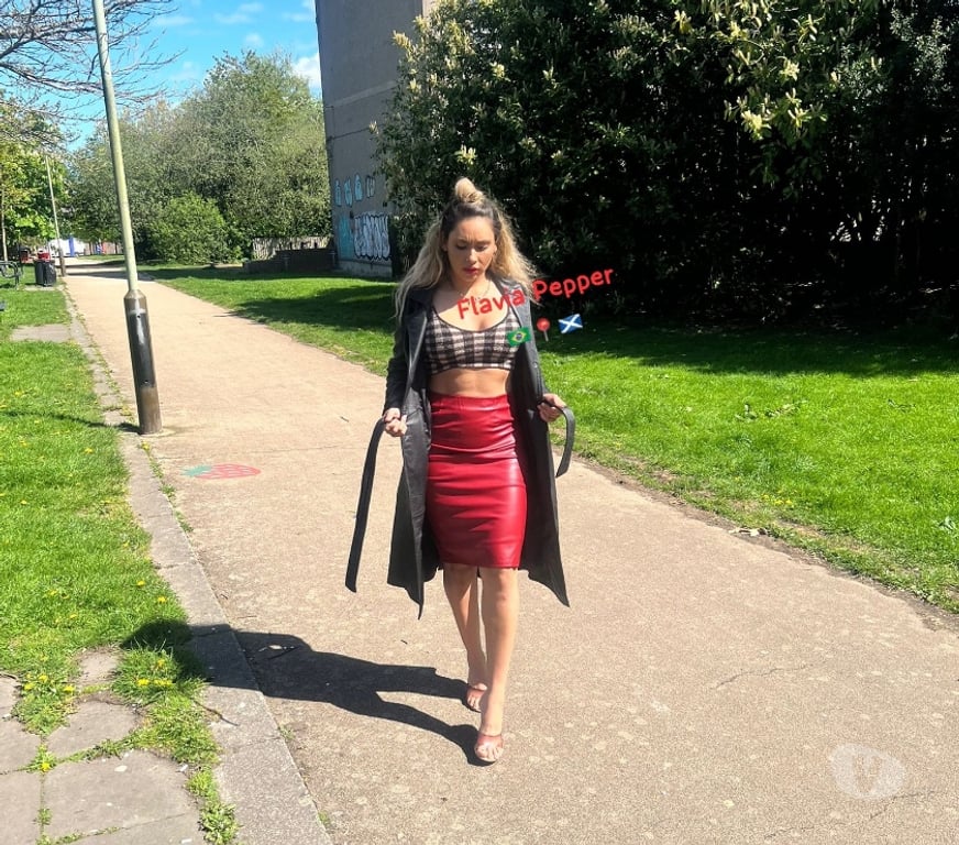 Escorts Dundee Dundee City Centre - Dundee - Photos for Elite Brazilian GFE Domme Flávia Bastos