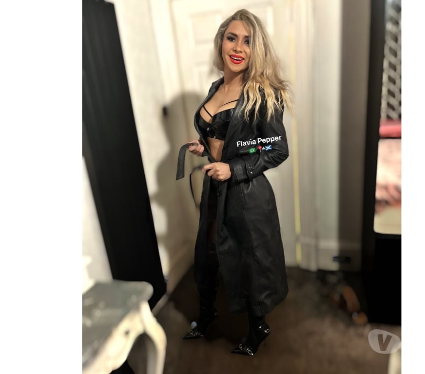 Escorts Dundee Dundee City Centre - Dundee - Photos for Elite Brazilian GFE Domme Flávia Bastos