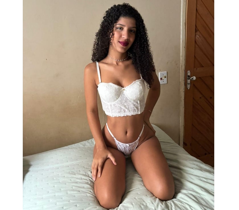 Escorts North West London Harrow - Photos for LUNA BABY FACE 20 y🥰SEXY LATINA