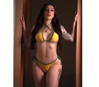 Cristal Brazilian Girl 🇧🇷🍑😈