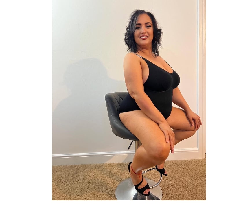 Escorts Slough Slough Town Centre - Slough - Photos for Xx Milf Hanna Xx Best GFE Xx No rush service Xx