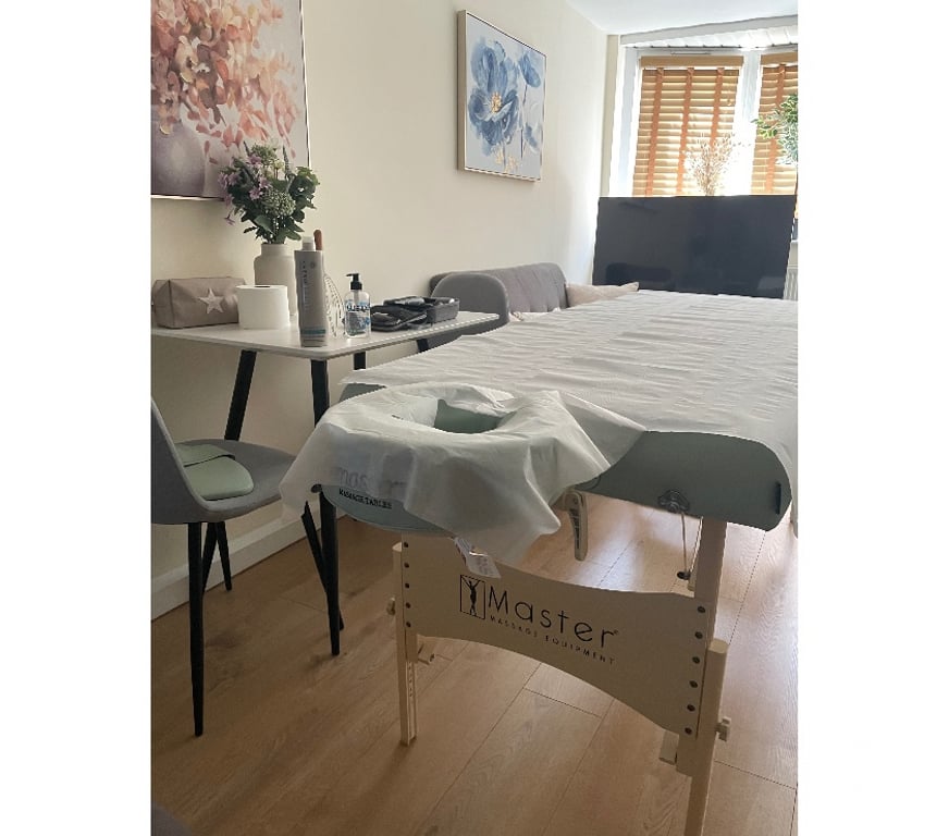 Escorts Ealing Perivale - Ealing - Photos for Brazilian Massage