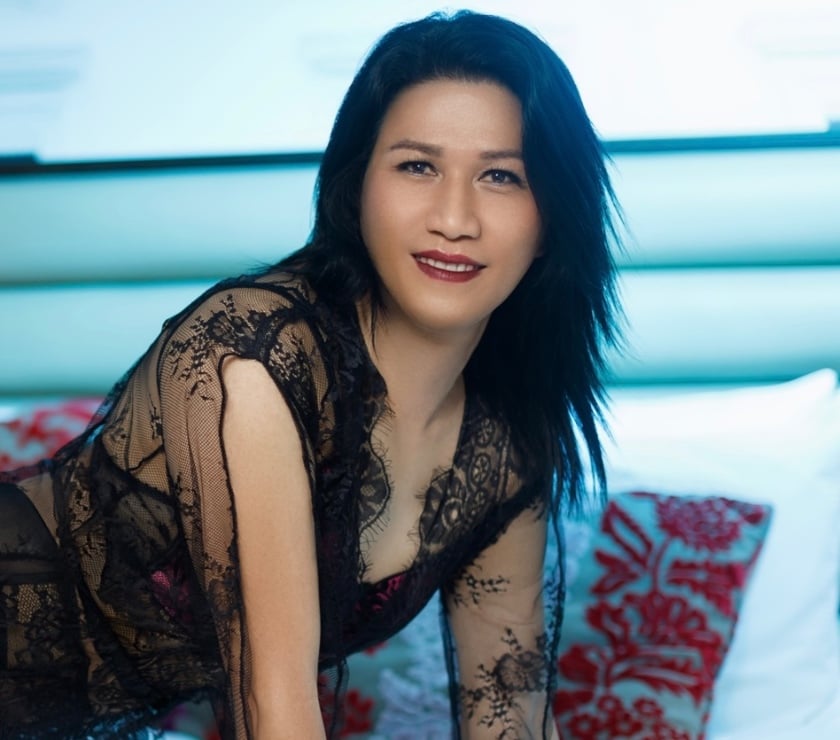 Escorts Hampshire Rushmoor - Photos for Fantasy Ladyboy Lisa