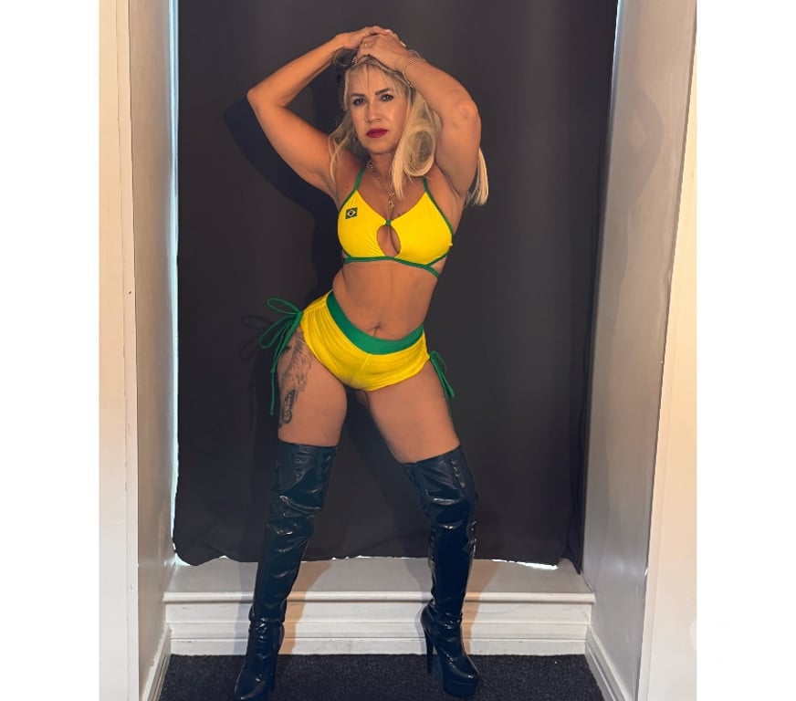 Escorts West Midlands Birmingham - Photos for STELLA REAL PHOTOS🇧🇷PARTY GIRL🎉HOT😈