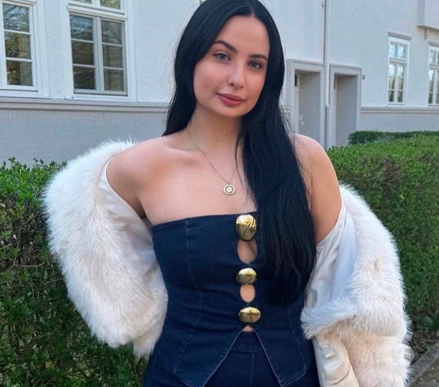 Escorts East London Aldgate East - East London - Photos for x x call me x x xxxxx