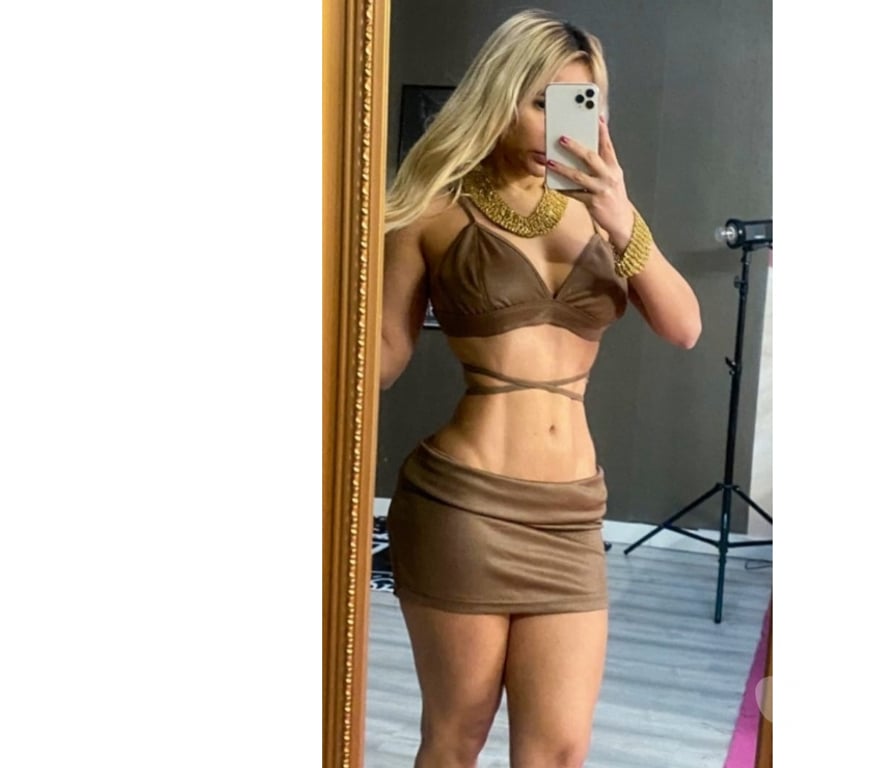 Escorts South East London Croydon - Photos for SARA RELAXING MASSAGE RECENT PHOTOS