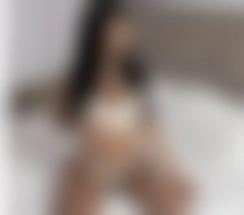 Photos for Hot girl 🔥Only Outcall🍾🍾Party