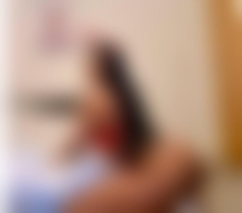 Photos for Black girl with a big ass, first time in the city.🔥