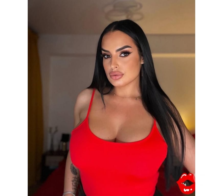 Escorts Peterborough Peterborough City Centre - Peterborough - Photos for 👅🥂ELLA❤️NEW HOT🥵PARTY GIRL📞Outcall🍑