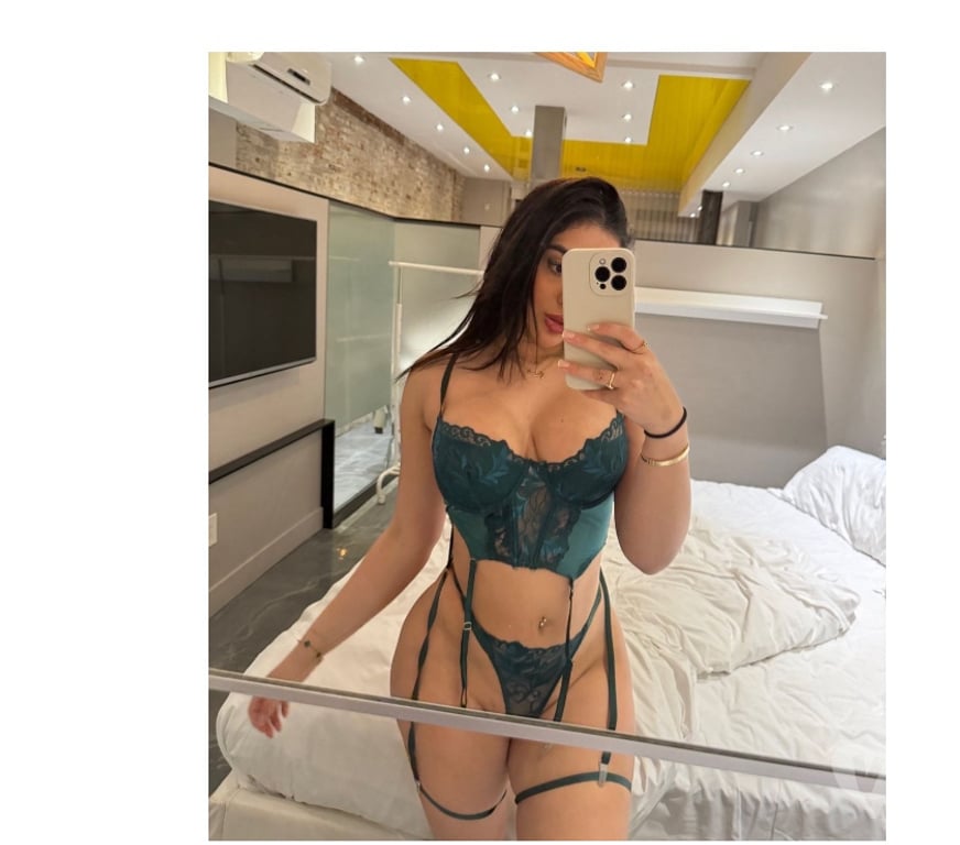 Escorts Buckinghamshire Milton Keynes - Photos for Gabi 🌸 beautifu brazilian brunette 🩷🌸