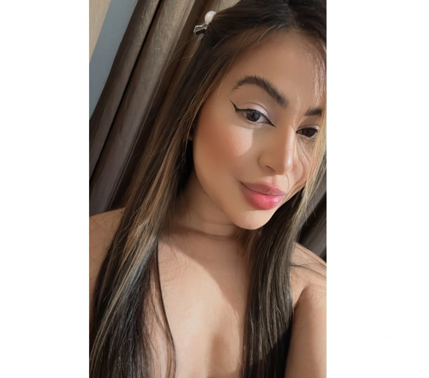Escorts Greater Manchester Manchester - Photos for Hi guys, I’m Sophie HOT BRASILIAN BABE here to please you