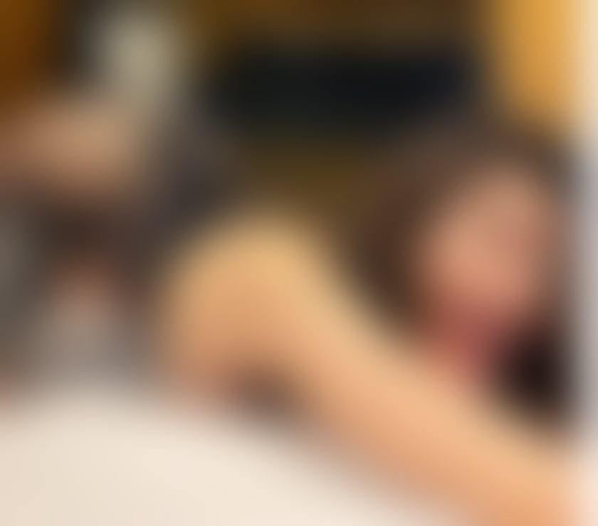 Selena🥰new in town❤️party girl
