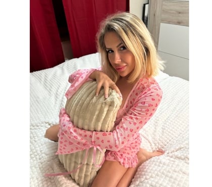 Escorts Mile End East London - Photos for SOFIA🩷MATURE🩷1H100🩷NEW🩷