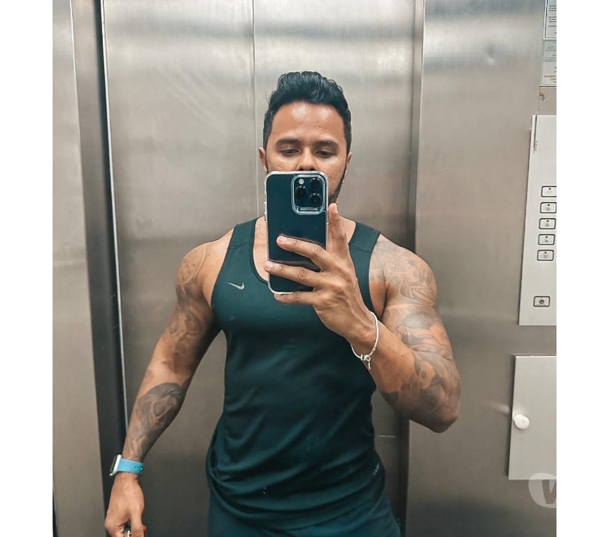 Gay massage West Midlands Birmingham - Photos for LEONARDO BRAZILIAN FULL SERVICE