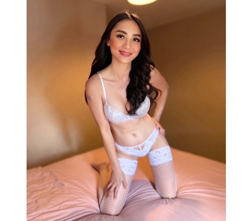 Escorts Chelmsford City Centre Chelmsford - Photos for Sweetie Thai Girl 🍑👑 No Rush 💕