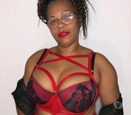 Photos for Hot Milf in town 😍🥳👹😜🍷