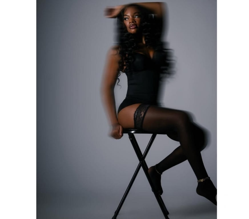 Escorts Hampshire Portsmouth - Photos for Elegant Brazilian Lady – Real, Classy & Alluring