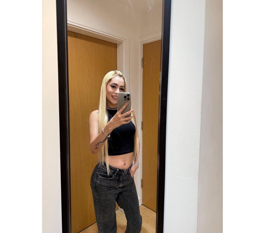 Escorts West Midlands Wolverhampton - Photos for SOFIA 🚨 PARTY GIRL 🇧🇷NO RUSH 🥳
