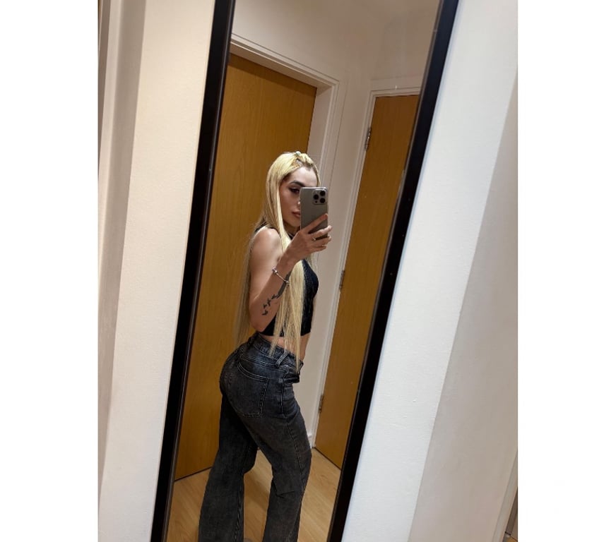 Escorts West Midlands Wolverhampton - Photos for SOFIA 🚨 PARTY GIRL 🇧🇷NO RUSH 🥳