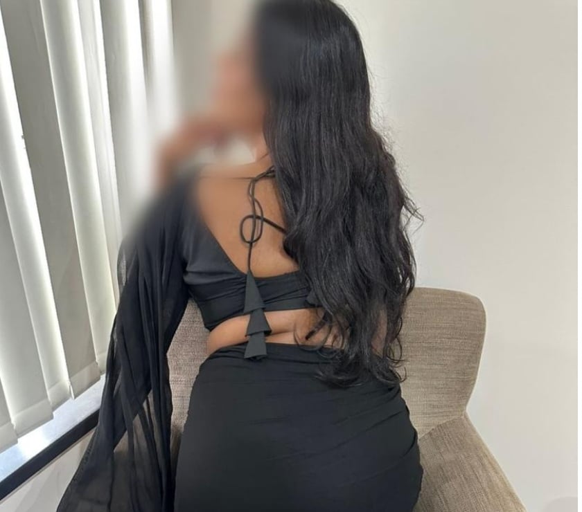 Escorts Buckinghamshire Milton Keynes - Photos for Mumtaz Myanmar Tamil Indian girl new in Milton Keynes