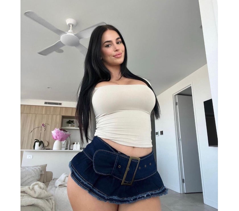 Escorts Canary Wharf East London - Photos for 🇧🇷 SEXY HOT 🔥 BRAZILIAN IN CANARY WHARF 🍾🥂