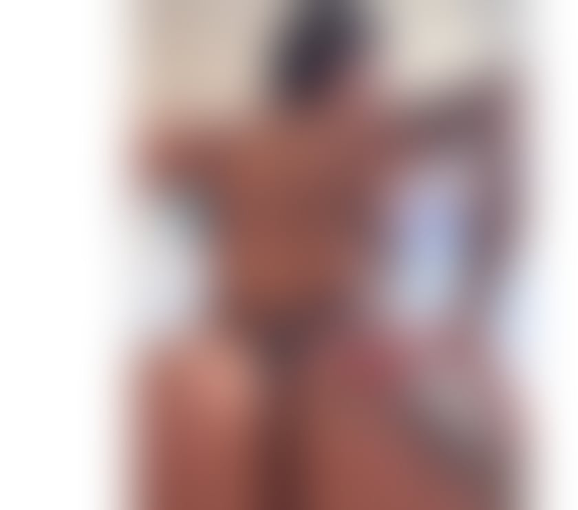 Escorts Woking Town Centre Woking - Photos for 💋Brazilian🍑Best OwO❤️ visitor parking