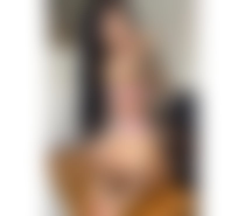 Escorts Slough Slough Town Centre - Slough - Photos for Larissa Sexy Brazilian 🇧🇷💋PARTY GIRL 🥂